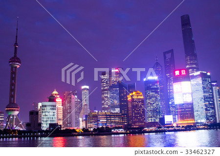 上海夜景,金融區,外灘的夜晚 上海夜景,金融區,外灘的夜晚 33462327