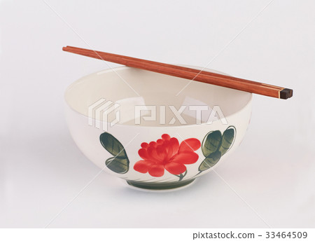 Hand painted ceramic soup bowl with chopsticks 33464509