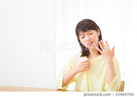 Hot hot flashes hot women temperature control portrait 33464784