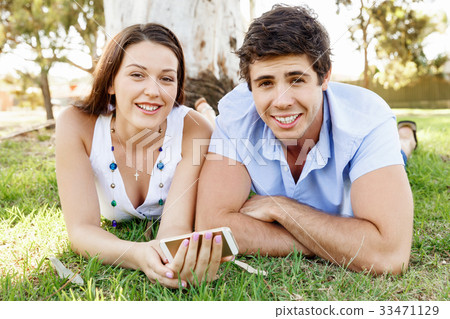 Young couple in the park 33471129