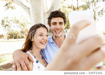 Young couple in the park 33471341
