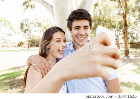 Young couple in the park 33471620