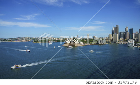 歌劇院離海港大橋和悉尼灣 33472179