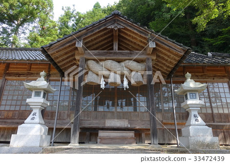 Oyoshi Shrine 33472439