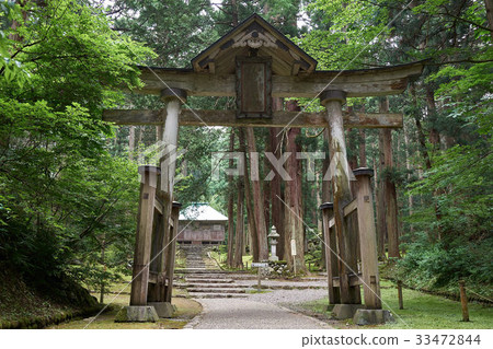 Hakusan Heisen-ji Temple, Nio Torii (Gongensu), Fukui Prefecture 33472844