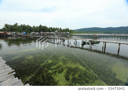 Village in northern Phu Quoc Island, Vietnam Village in northern Phu Quoc Island, Vietnam 33475041