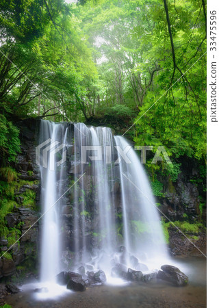 Japan's waterfall, Nagano Prefecture, Ueda City, Kotohira Kogen. 33475596