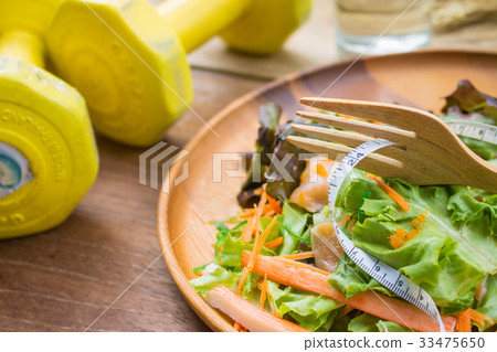 Diet concept, healthy food, fresh vegetable salad Diet concept, healthy food, fresh vegetable salad 33475650