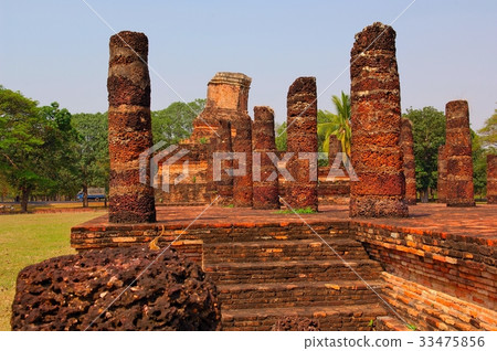 世界遺產，素可泰王朝，素可泰佛，在內戰中破壞的寺廟@廢墟公園，素可泰，泰國 33475856