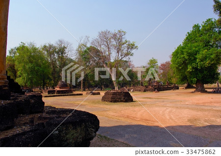 世界遺產，素可泰王朝，素可泰佛，在內戰中破壞的寺廟@廢墟公園，素可泰，泰國 33475862