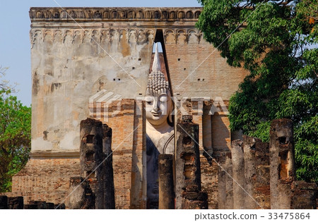 World Heritage, Sukhothai Dynasty, Sukhothai Buddha, temple destroyed in civil war @ ruins park, Sukhothai, Thailand 33475864