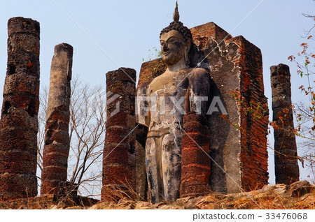 World Heritage, Sukhothai Dynasty, Sukhothai Buddha, temple destroyed in civil war @ ruins park, Sukhothai, Thailand 33476068