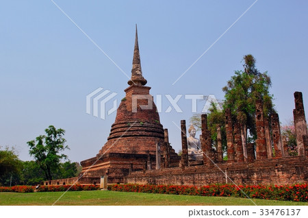 世界遺產，素可泰王朝，素可泰佛，在內戰中破壞的寺廟@廢墟公園，素可泰，泰國 33476137
