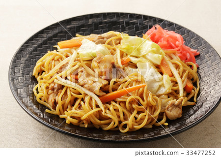 Fried noodles Fried noodles 33477252