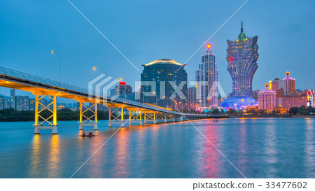 Panorama view of Macau cityscape at night in China Panorama view of Macau cityscape at night in China 33477602