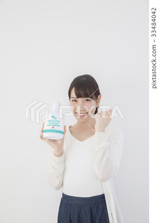 Mouth wash women Mouth wash women 33484042