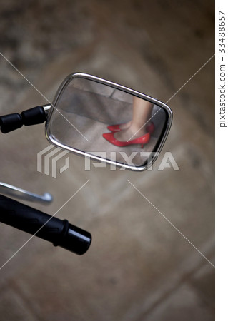 Girl in the mirror Girl in the mirror 33488657