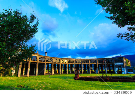 Dusk of Bungo Mori Institution 33489009