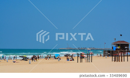 The Mediterranean beach of Ashkelon in Israel 33489690