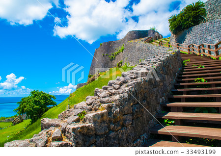 Katsurena Castle Ruins Katsurena Castle Ruins 33493199