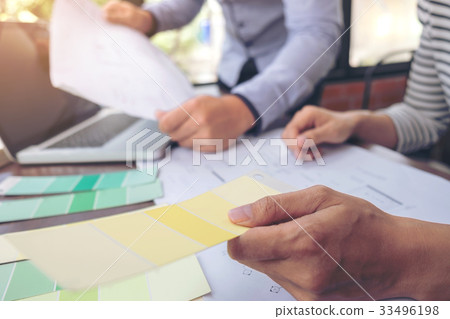 Two colleagues interior Creative creativity graph 33496198