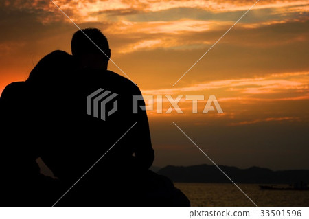 [Silhouette] evening scenery and drowning girlfriend 33501596