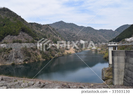 Shiga Aisyo-cho Udagawa Dam Park (May) 33503130
