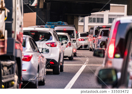 《Tokyo》Congested capital expressway 33503472