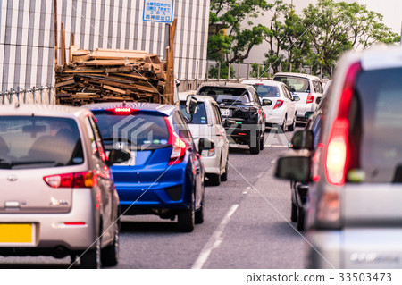 《Tokyo》Congested capital expressway 33503473