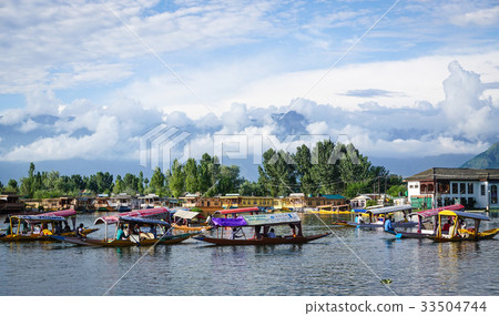 Landscape of Dal Lake in Srinagar, India Landscape of Dal Lake in Srinagar, India 33504744