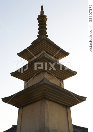 Buddha statue (National Treasure No. 21), Bulguksa Temple, Gyeongju City, Gyeongbuk Province 33507572