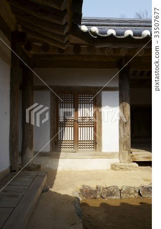 Yangdong Village, Gyeongju City, Gyeongbuk Province 33507677