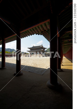 Kunjongjeon, Gyeongbokgung, Jongno-gu, Seoul 33508390