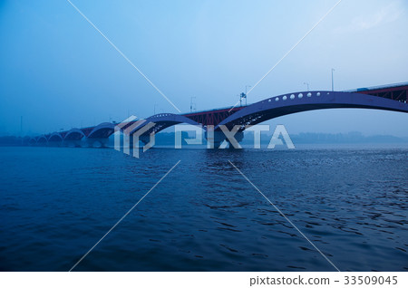 Sogang University, Mapo-gu, Seoul Sogang University, Mapo-gu, Seoul 33509045