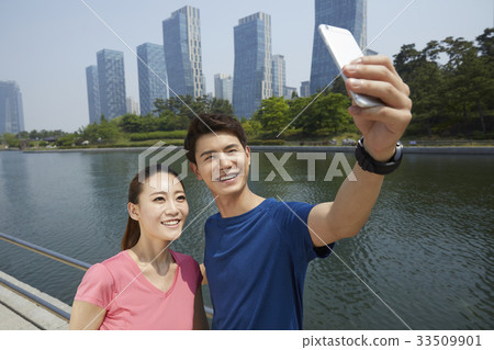 Couple, Sports, Central Park, Songdo, Yeonsu-gu, Incheon 33509901