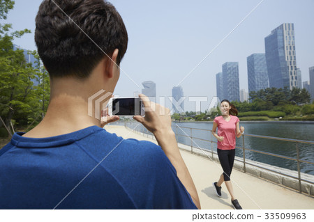 Couple, Sports, Central Park, Songdo, Yeonsu-gu, Incheon 33509963