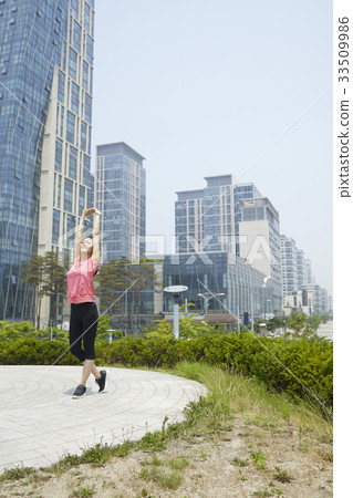 Women, Sports, Central Park, Songdo, Yeonsu-gu, Incheon 33509986