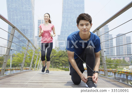 Couple, Sports, Central Park, Songdo, Yeonsu-gu, Incheon 33510091