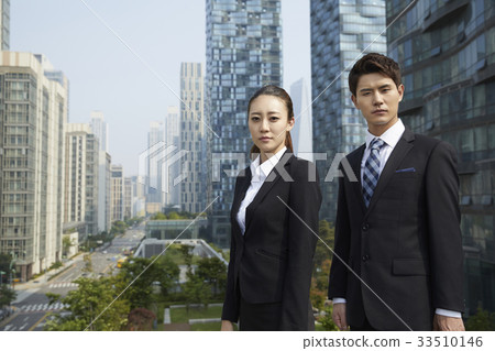 Businessman, Business Woman, Songdo, Yeonsu-gu, Incheon 33510146