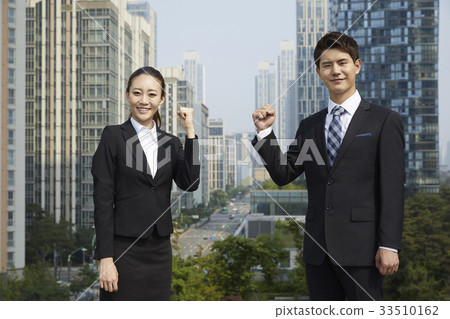 Businessman, Business Woman, Songdo, Yeonsu-gu, Incheon 33510162