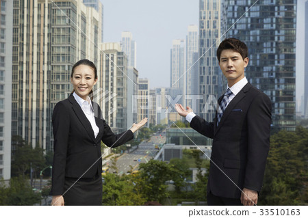 Businessman, Business Woman, Songdo, Yeonsu-gu, Incheon 33510163
