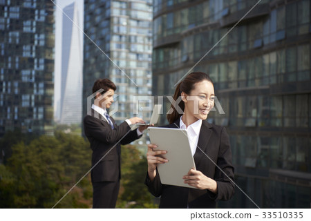 Businessman, Business Woman, Songdo, Yeonsu-gu, Incheon 33510335