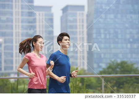 情侶,體育,松島,延壽區,仁川 情侶,體育,松島,延壽區,仁川 33510337