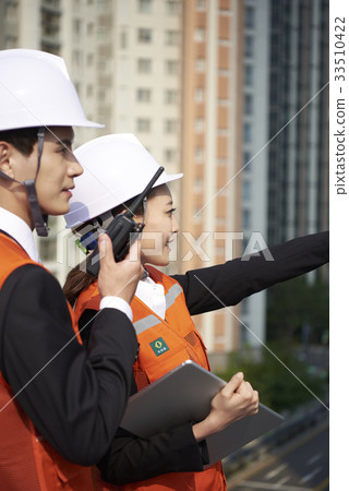工人,商人,女商人,施工現場,松島,延壽區,仁川 工人,商人,女商人,施工現場,松島,延壽區,仁川 33510422