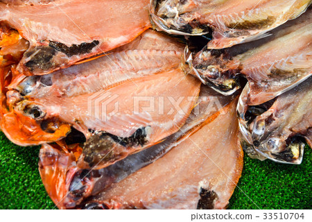 Dried kimono-bait 33510704