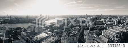 London city rooftop 33512343