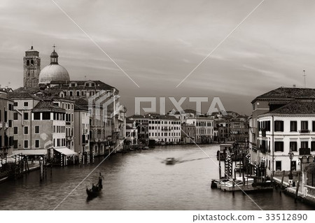 Venice grand canal 33512890