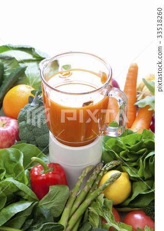 Group photo of juicer and vegetable fruits 33518260