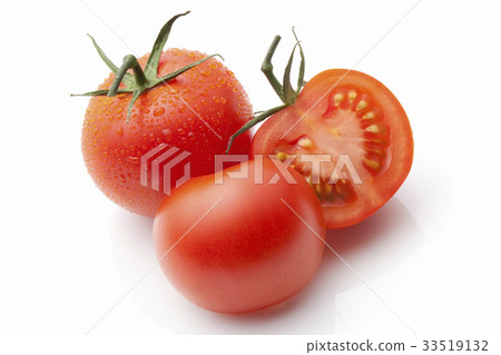 Cut fruit tomato 33519132