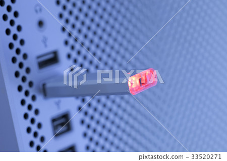 正在復制USB存儲器 正在復制USB存儲器 33520271